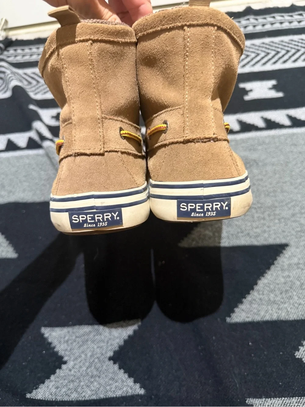 Sperry Men’s Tan Suede Chukka Boat Shoes size 10.5